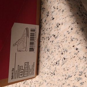 Vans Sk8-Hi zip infant shoes, black size 4